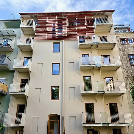 Beletage Luxury Apartment *