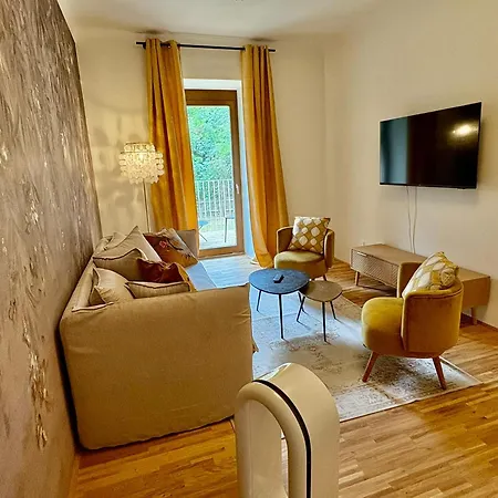 Beletage Luxury Lägenhet *