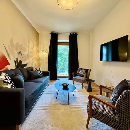 Beletage Luxury * Γκρατς
