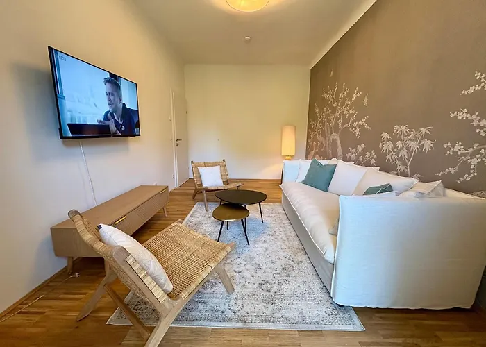 Beletage Luxury Апартаменты *